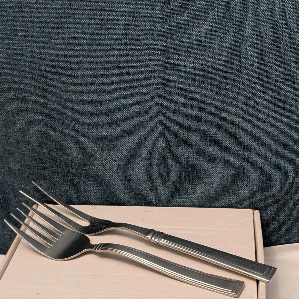 8 Pc HAMPTON SILVERSMITHS PORTFOLIO Serving Set | Glossy Hostess Completer 208